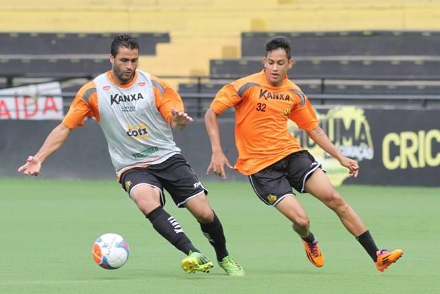 Luta pelo bicampeonato: Tigre tem duelo decisivo nesta noite