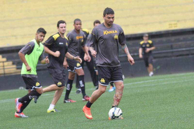 Criciúma entra em campo neste domingo em busca de pontos