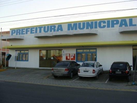 Baixa temporada, novo horário na prefeitura do Arroio