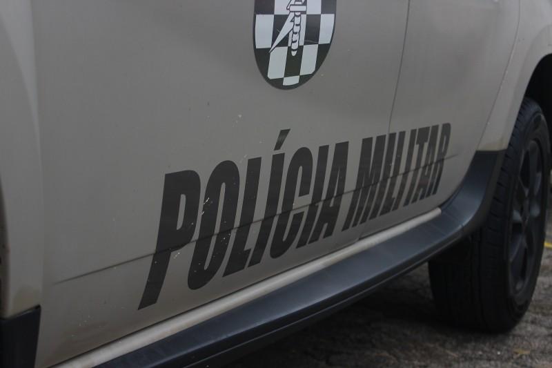 Corpo com corda no pescoço e marcas de tiros é encontrado no rio Tubarão