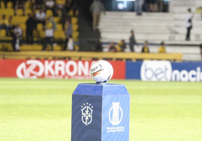 Arbitragem do duelo entre Ponte Preta e Criciúma é definida pela CBF
