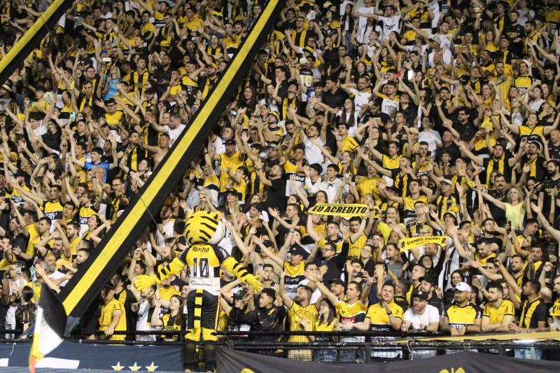 Cláudio Tencati traça metas do Criciúma para a próxima temporada 