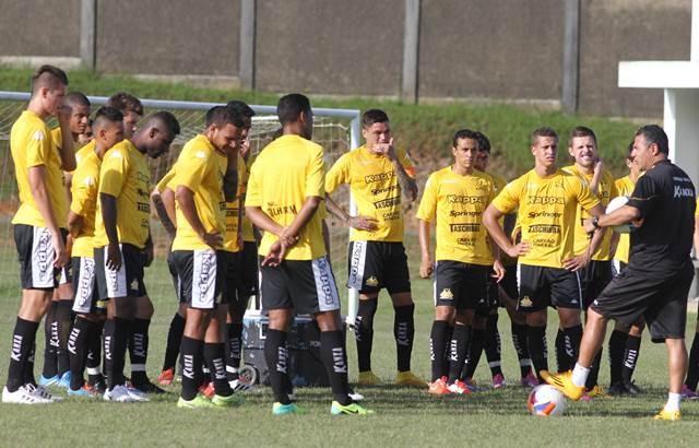 Com retornos e reforços, Tigre faz treino técnico no Centro de Treinamento