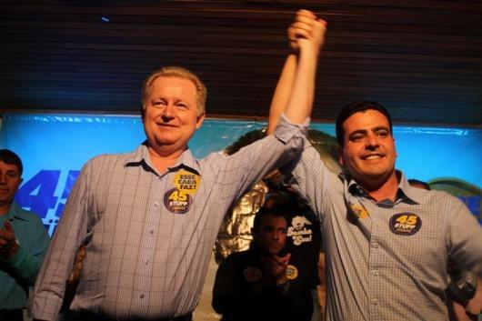 Apesar da chuva, comícios de Stüpp e Soratto continuam 