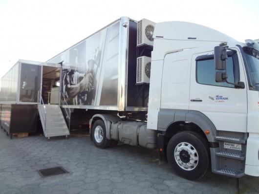Carreta itinerante com produtos da Bosch está no Criciúma Shopping