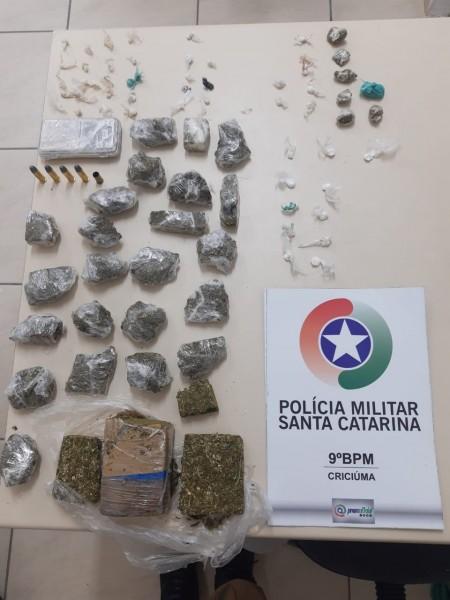 PM apreende adolescentes por tráfico de drogas e aproximadamente 1kg de maconha