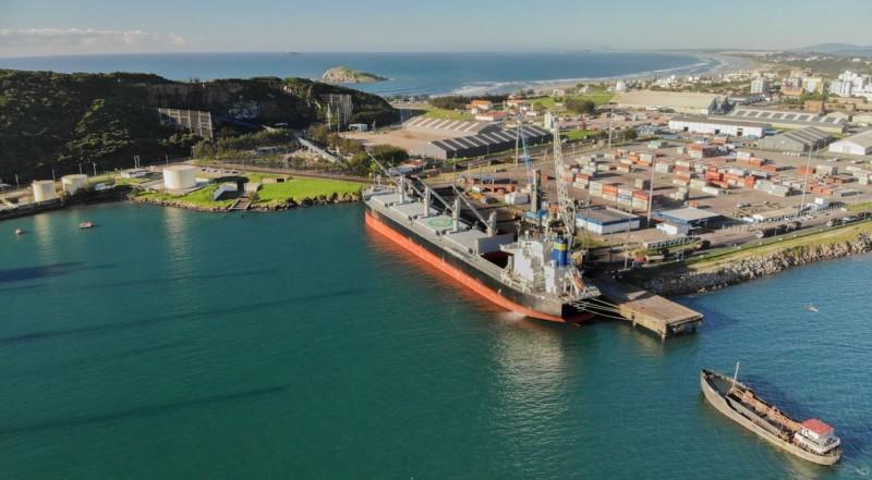 Relançado edital de licitação da obra do Cais 3 do Porto de Imbituba
