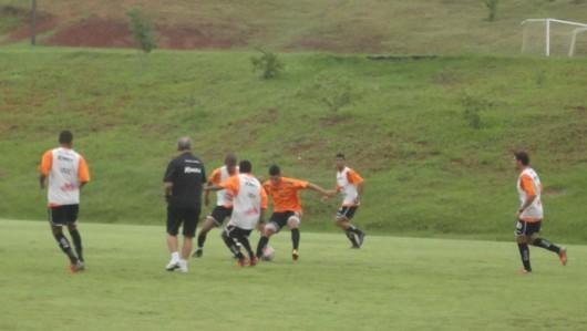 Definida a arbitragem do clássico entre Criciúma e Avaí