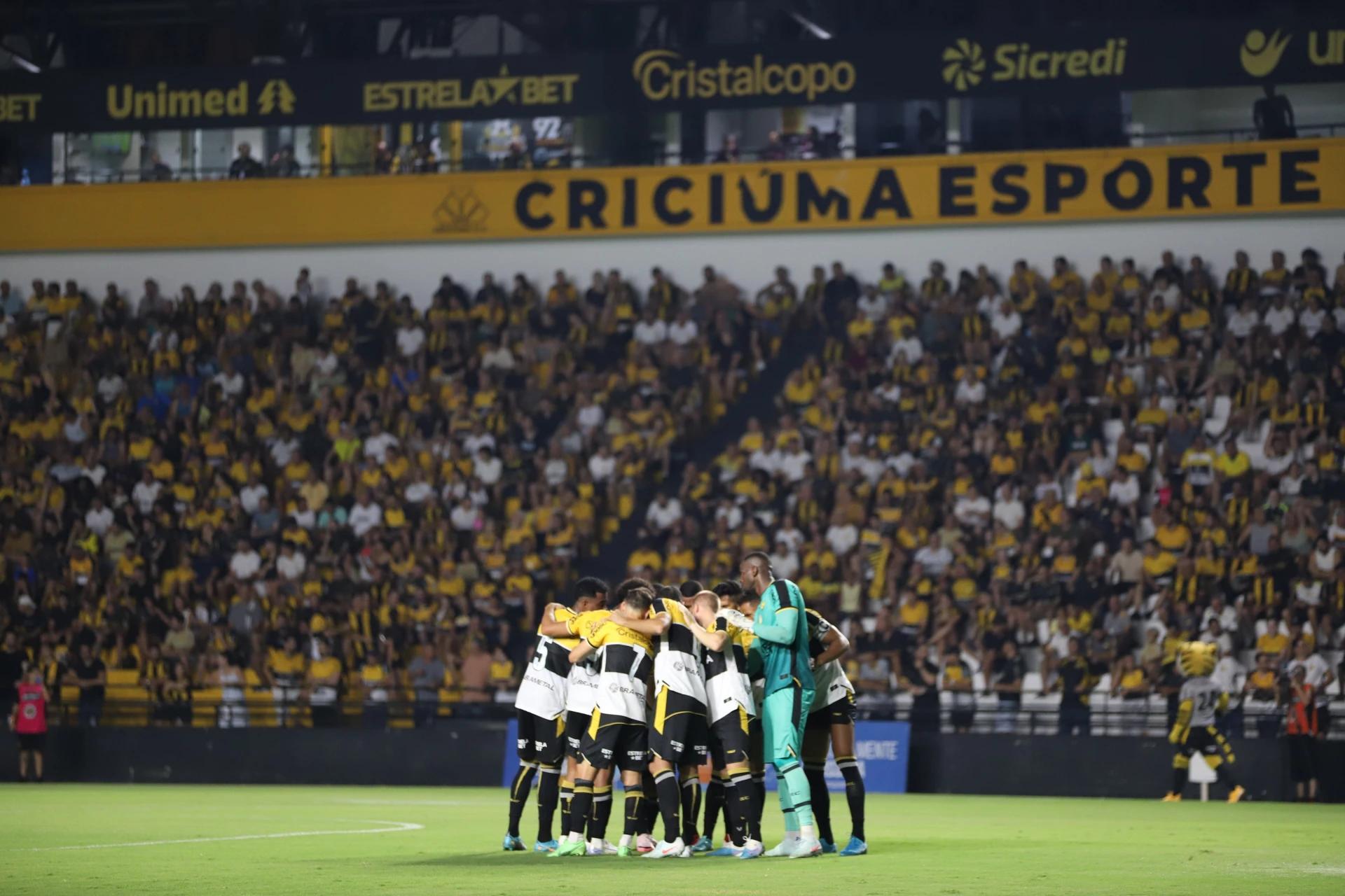 Pressionados, Hercílio Luz e Criciúma se enfrentam com objetivos distintos no Catarinense