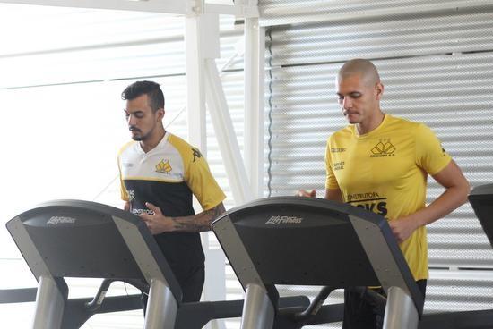 Após derrota, grupo tricolor faz trabalho físico