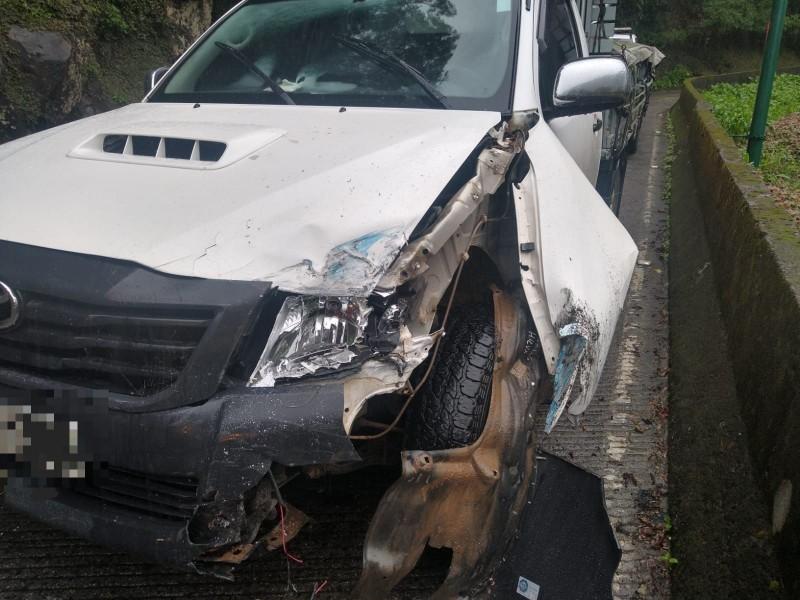 Lauro Müller: caminhonete e ônibus colidem na Serra do Rio do Rastro 
