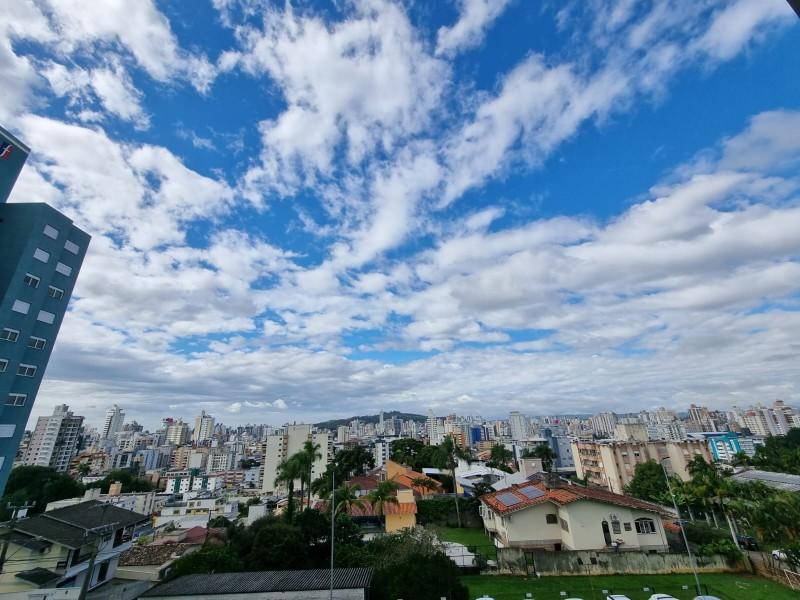 Queda nas temperaturas marca a segunda semana do mês de maio