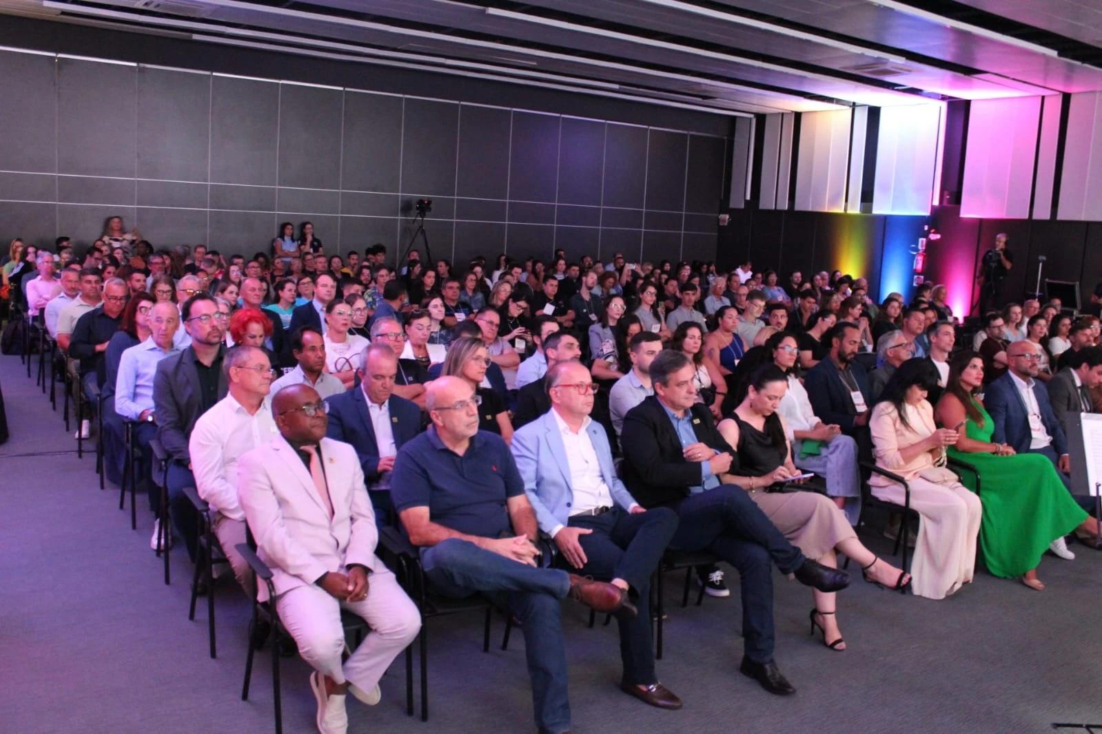 Fórum Internacional de Inovação Social da Abadeus chega à quinta edição