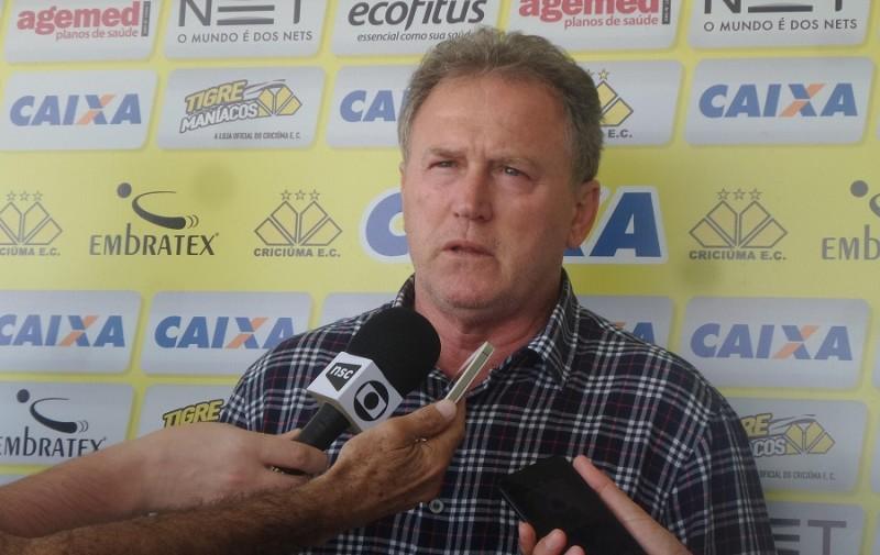 Sem contratações, Tigre reforça cobrança sobre o elenco
