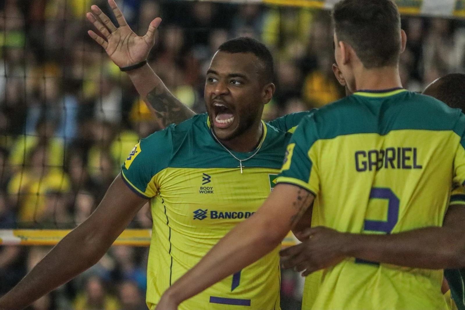 Com show da torcida, Seleção Brasileira vence Coreia do Sul em Criciúma
