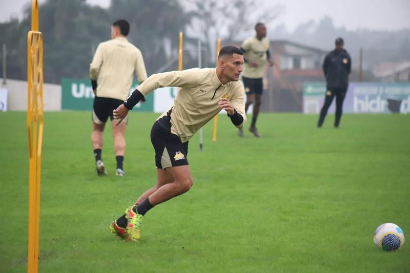 Times do Sul catarinense disputam competições nacionais e estaduais neste fim de semana