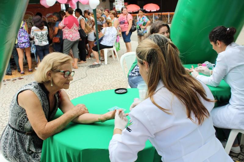 Unesc leva atendimentos de saúde ao bairro Pinheirinho 