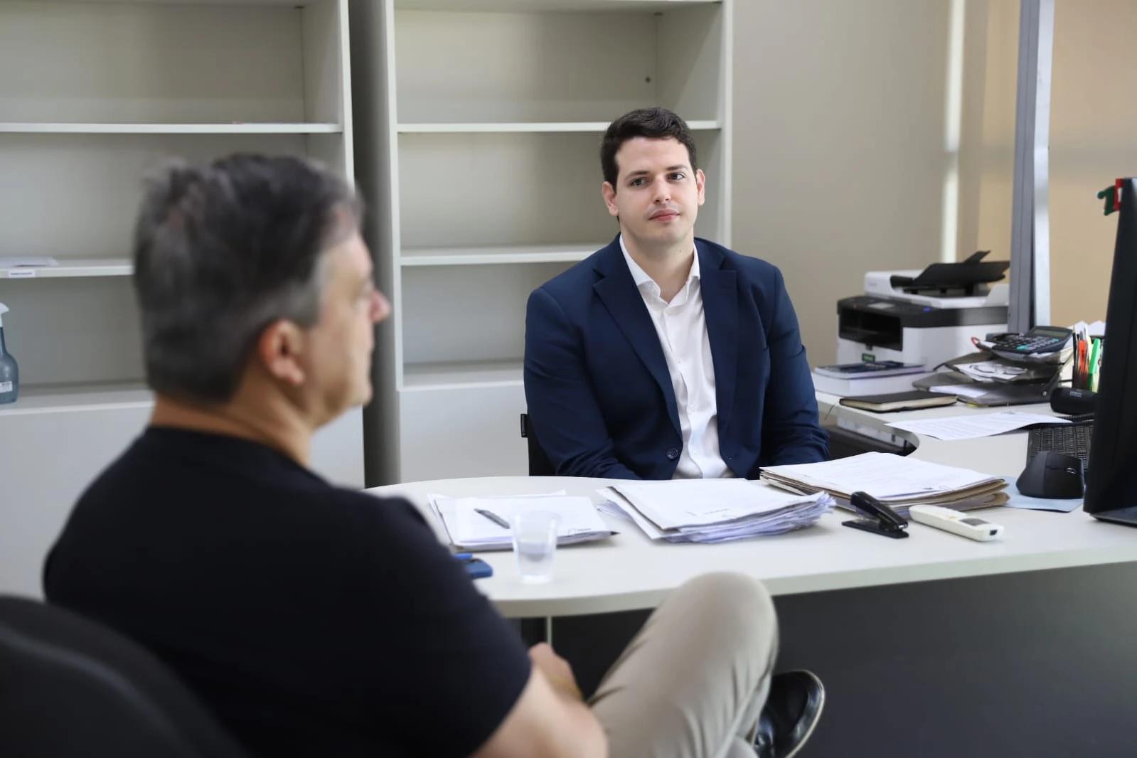 Vaguinho define o procurador-geral de Criciúma para sua gestão
