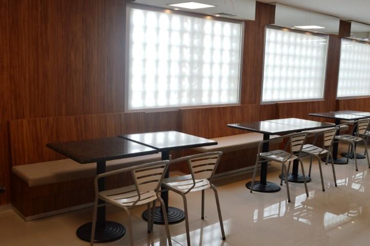 Shopping Della finaliza revitalização na área central da Praça de Alimentação