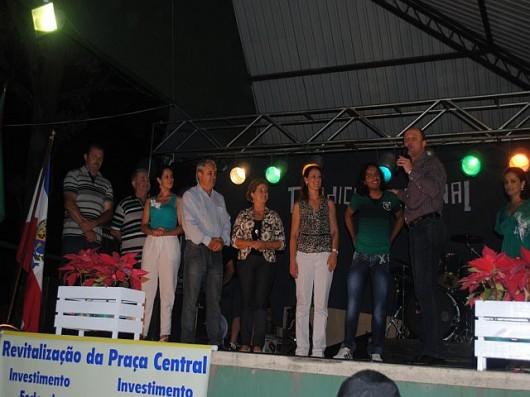 Chegada do Papai Noel marca 52 anos de Siderópolis