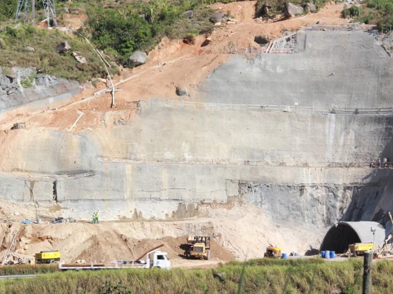 Interdição em duas frentes de trabalho na BR-101 nesta quinta-feira