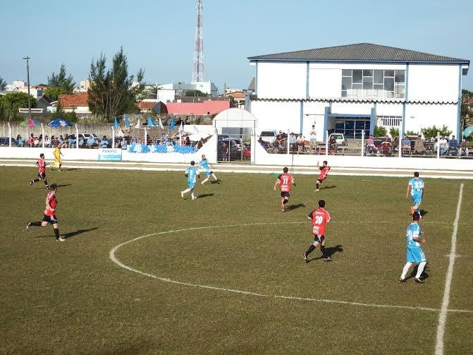 Domingo é dia de Campeonato Municipal em Balneário Arroio do Silva
