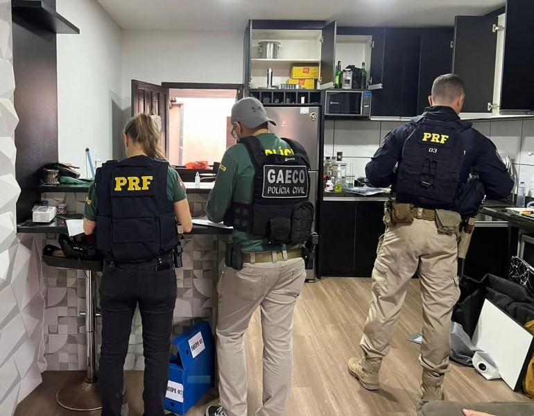 Santa Catarina: PRF participa de operação do Gaeco contra estelionatários em SC e no Paraná