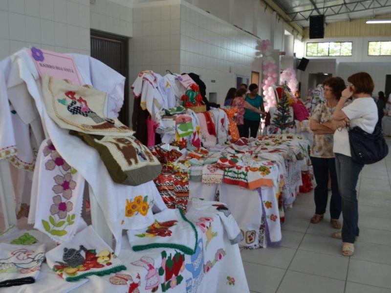 Clubes de mães de Cocal do Sul realizam VII Expoarte