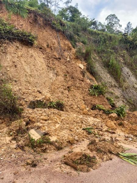 Urussanga teve deslizamentos de terra, alagamento e inundação de ruas e queda de árvore