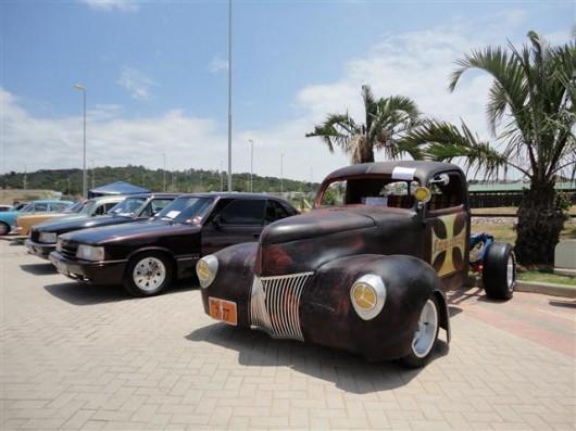 Parque das Nações recebe encontro de carros antigos neste fim de semana