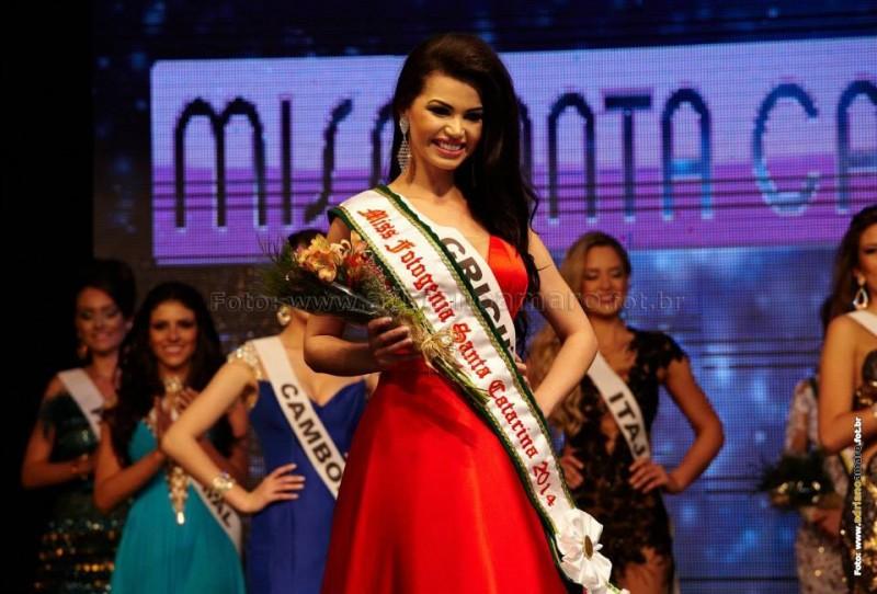 Miss Criciúma é eleita Miss Fotogenia estadual