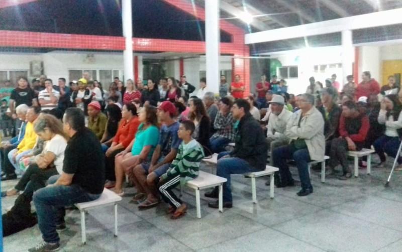 Siderópolis reúne moradores para regularização de imóveis