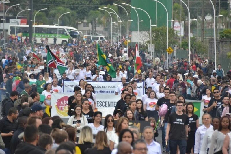 Criciúma: desfile histórico dos 100 anos é transferido para 2026