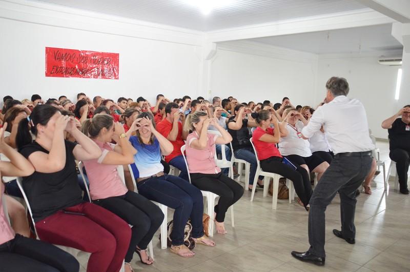 Palestra prepara profissionais para vendas de fim de ano