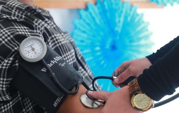 Novembro Azul: campanha alerta para cuidados com a saúde do homem