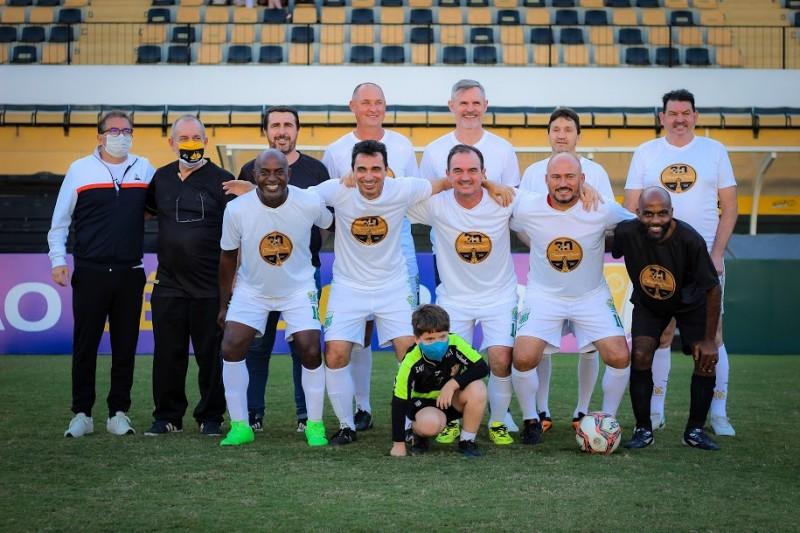 Jogo comemorativo aos 30 anos do título da Copa do Brasil reúne heróis de 91 e torcedores do Tigre