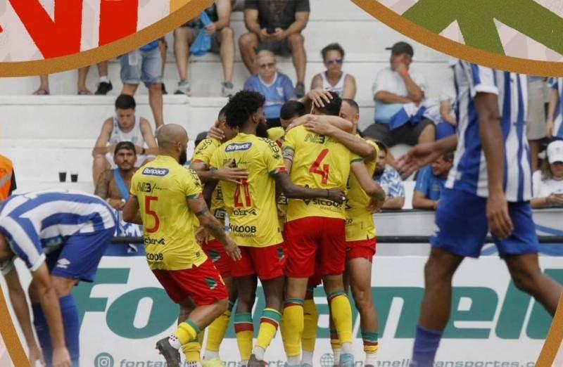 Avaí perde para o Brusque no Heriberto Hülse pelo Catarinense 