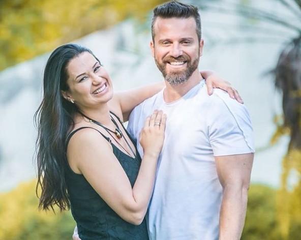 Criciumense Marlon e esposa são eliminados de reality show 