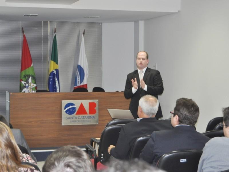 OAB faz campanha por reforma política 