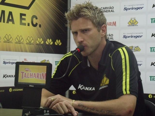 “É preciso acreditar no Criciúma”, diz Rafael Pereira
