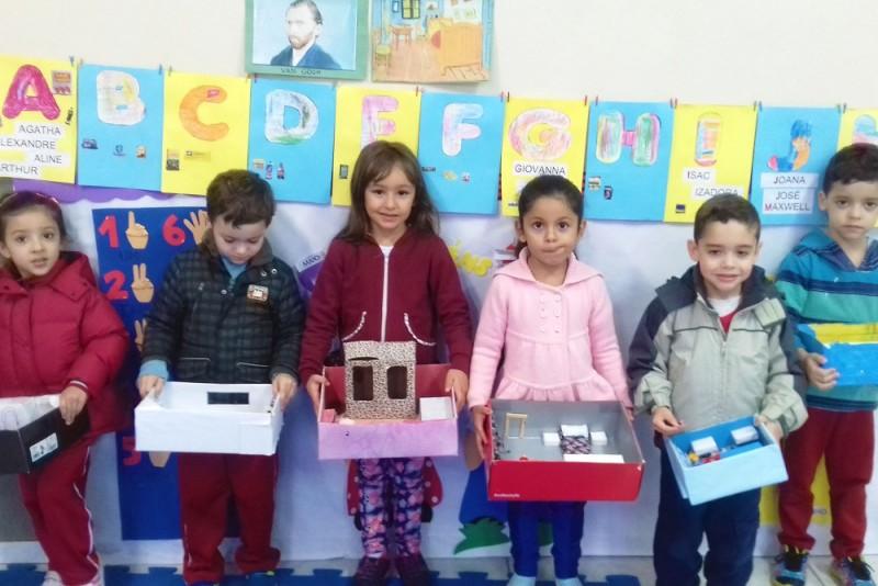 Obras de Van Gogh inspiram crianças do CEI Carmela Benedet Casagrande