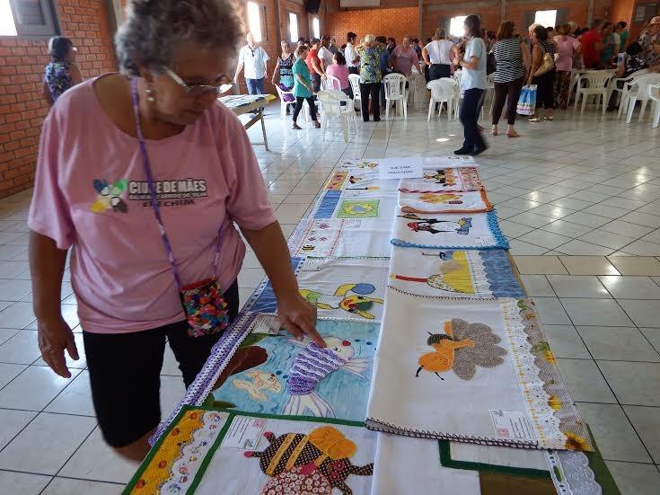 Neste sábado, clubes de mães do Arroio realizam exposição