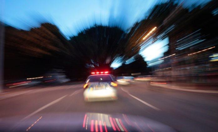 Homem é apreendido após perseguição e troca de tiros