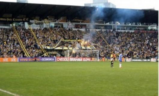  Sinalizadores podem render punição ao Tigre