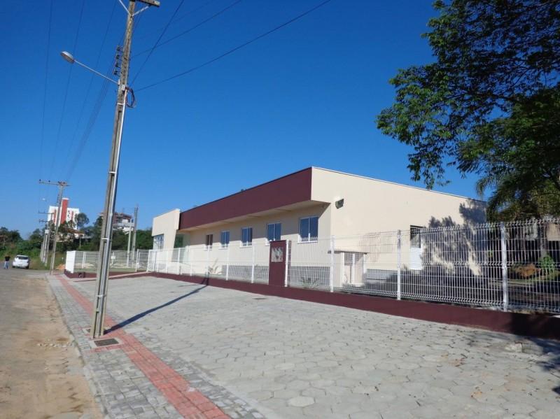 Raimundo Colombo entrega investimentos em segurança pública no Sul