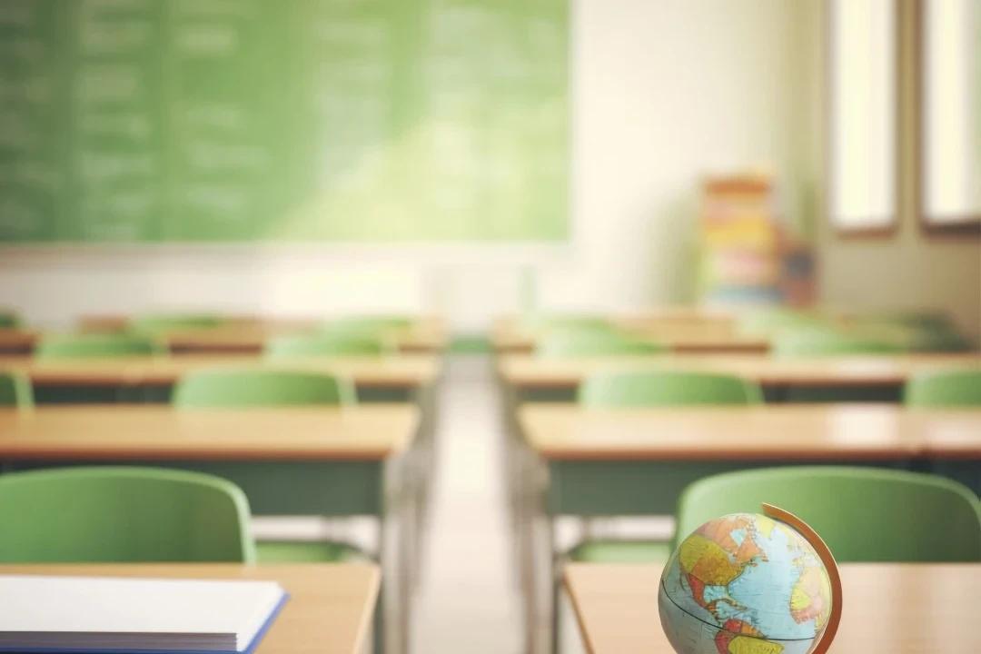 Aulas são canceladas em Orleans após chuvas intensas e ventos fortes