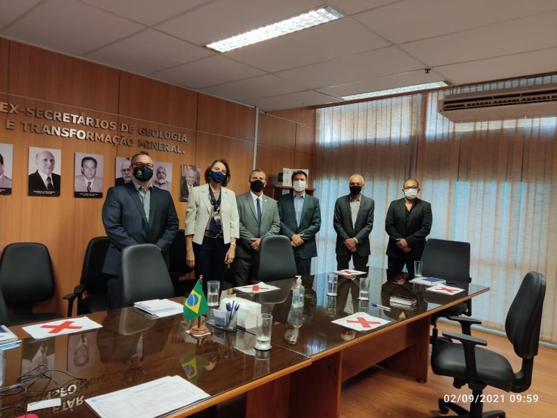 Presidente do Porto de Imbituba se reúne com representantes do Ministério de Minas e Energia