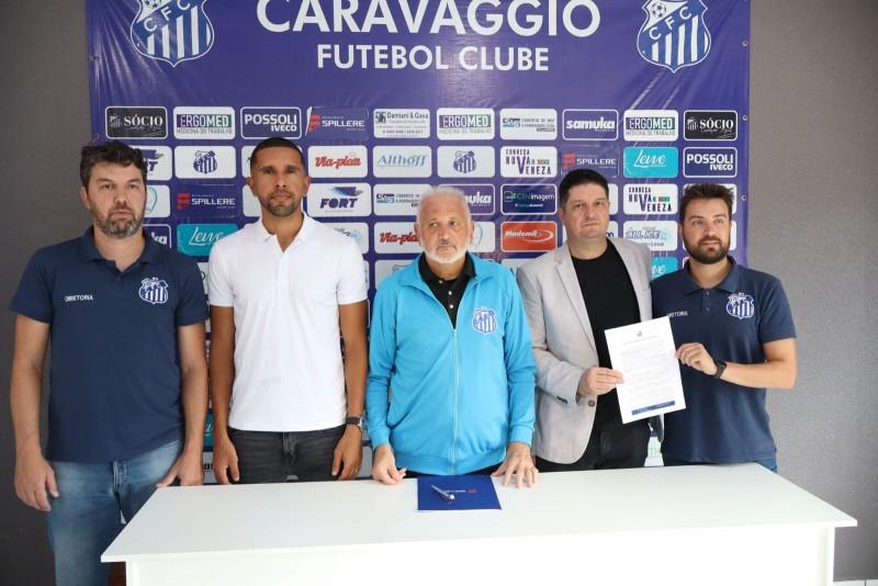 Carlos Moraes e Baiano são apresentados na Montanha