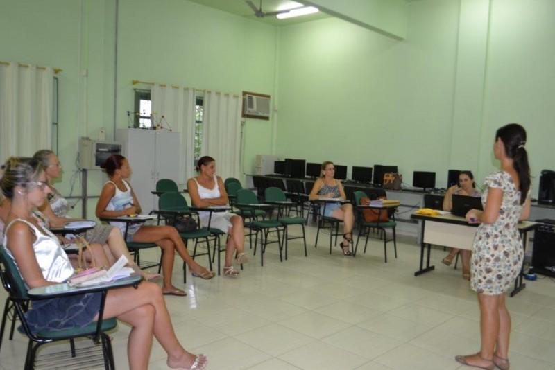 Professores de Cocal realizam curso de Braille