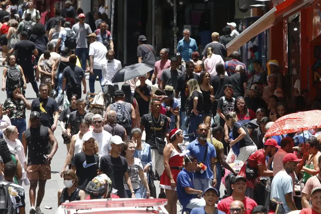 Você é um Silva? IBGE revela os sobrenomes mais populares do país; veja lista completa